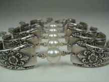 the_spoon_jeweler412010.jpg