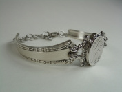 the_spoon_jeweler_updated364014.jpg