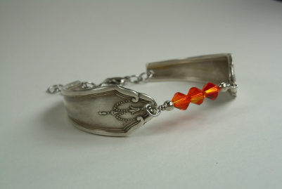 the_spoon_jeweler_updated367013.jpg