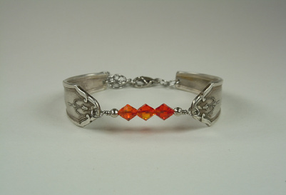 the_spoon_jeweler_updated367014.jpg